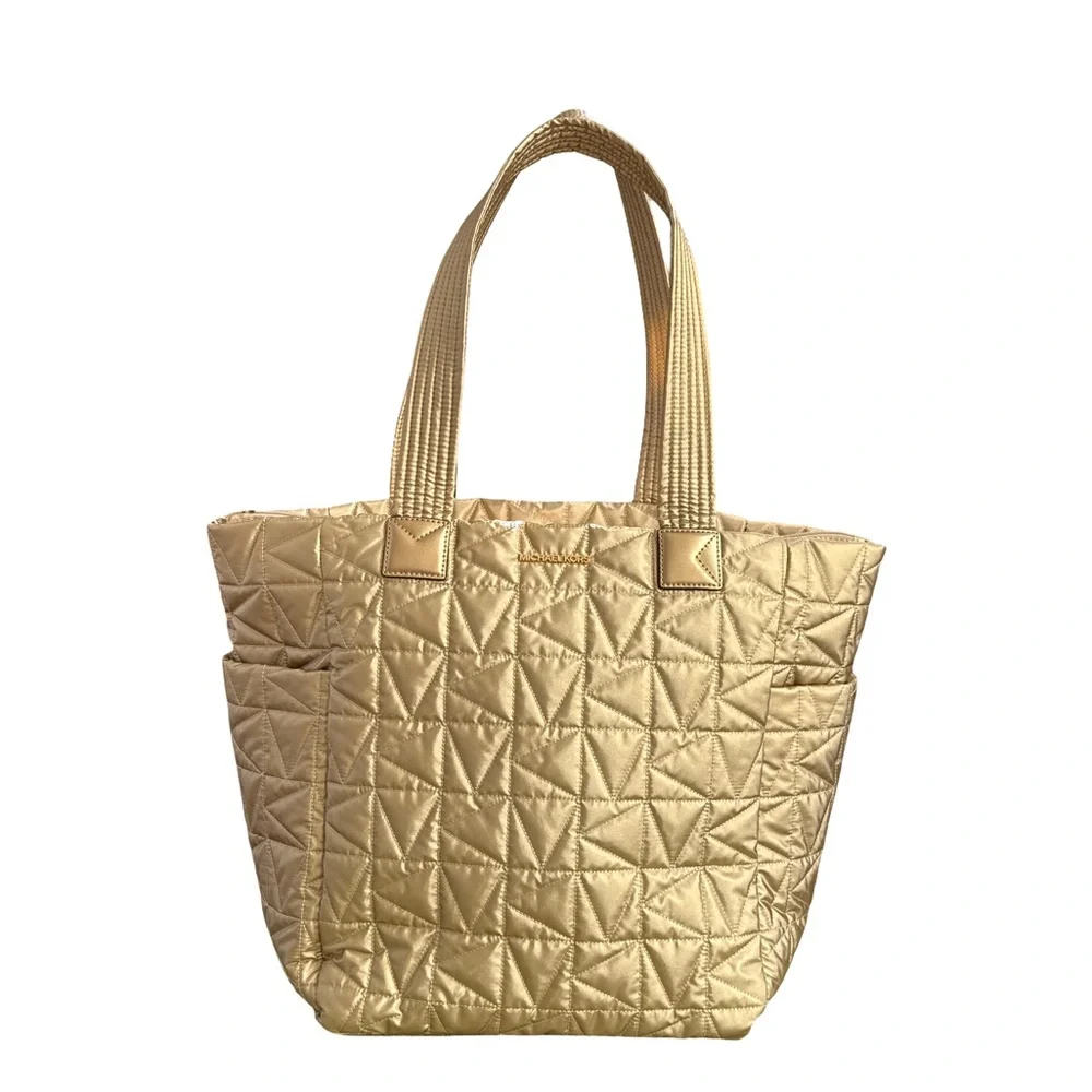MICHAEL KORS Winnie Large Quilted Tote